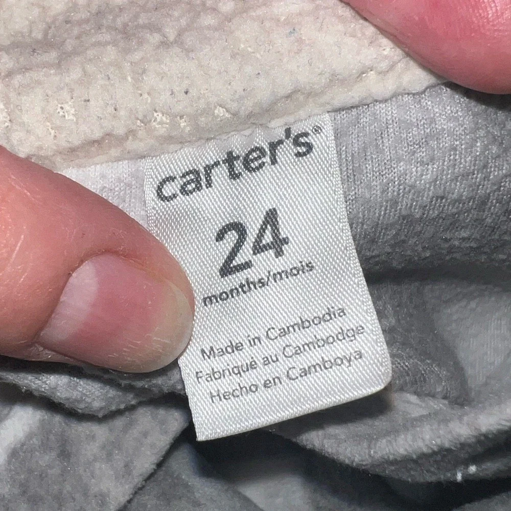 Boys, girls, toddler 24 months 2T shirt Carter's Pullover Sweater
